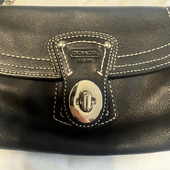 Coach wristlet - Picture 2 of 3
